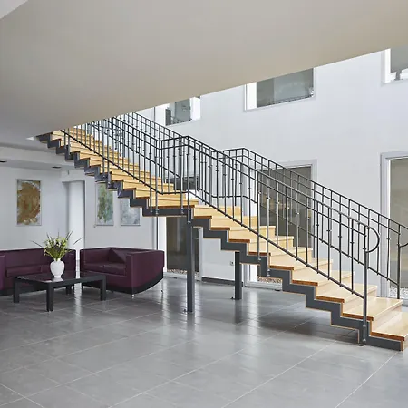 Patzay Borhotel מלון Badacsony